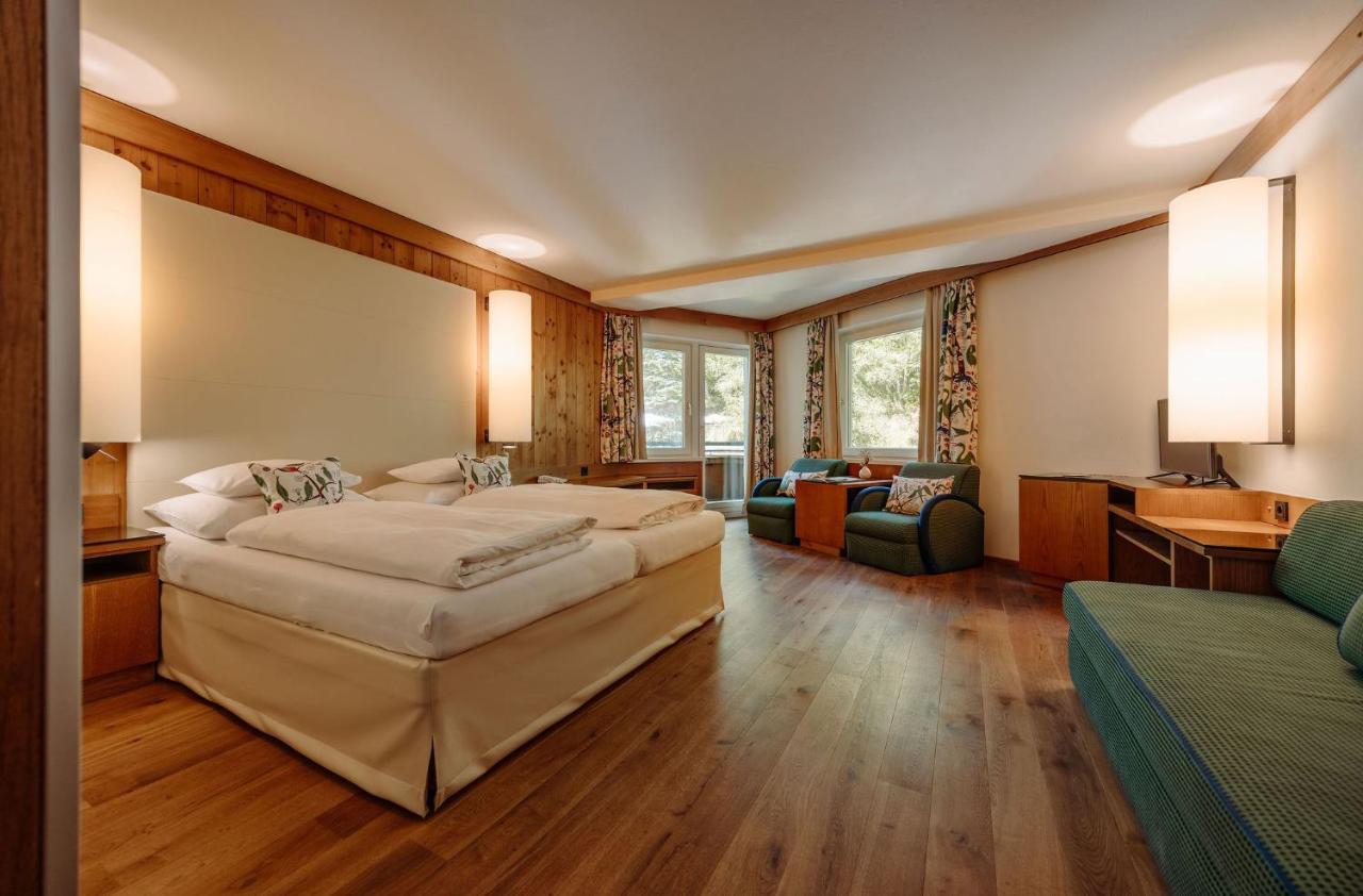Hotel Familien Saalbach-Hinterglemm Habitación foto
